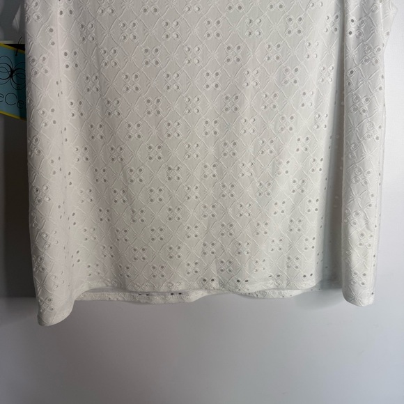 NEW CeCe Women’s White Eyelet Ruffle top cap sleeves size large. Fully lined - Picture 4 of 11